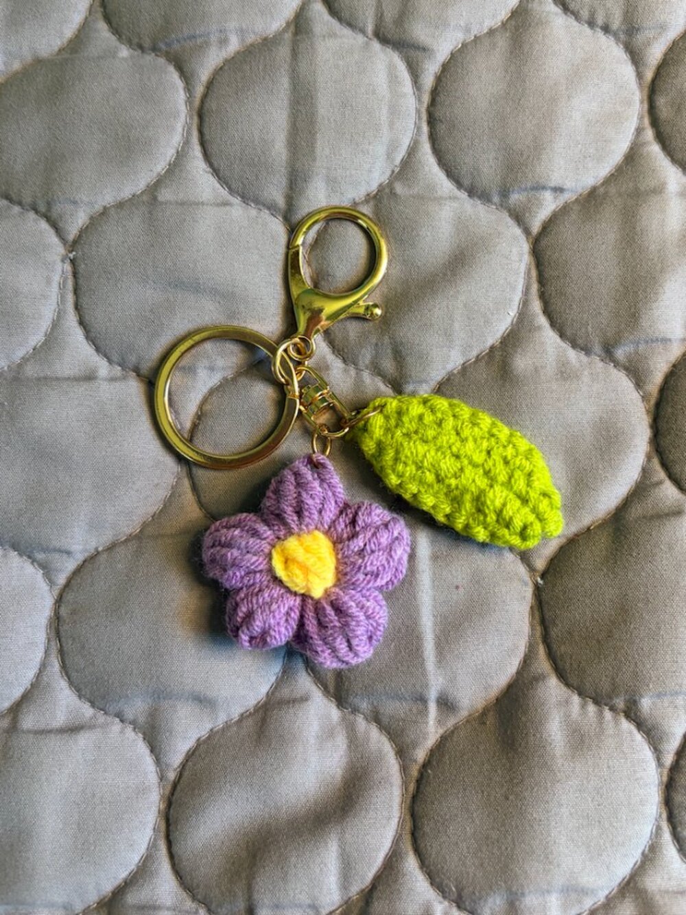 Puff Purple Flower Keychain